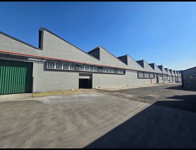 5,751M² WAREHOUSE TO LET IN BOKSBURG EAST